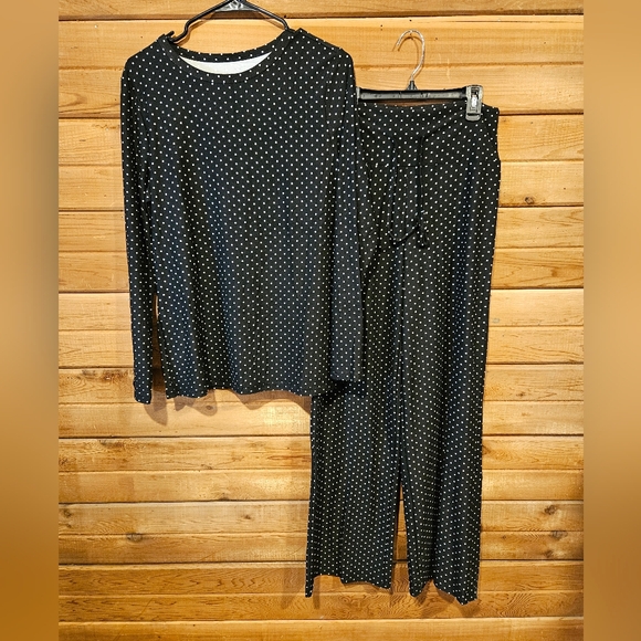 Other - Polka Dot Pajama Set Womens Medium Fitted
